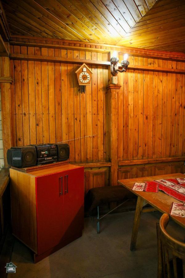 Guest House In Gjoemri Buitenkant foto